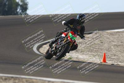 media/Nov-02-2025-Lets Ride (Sun) [[f7a3caa734]]/C Group/1240pm (Turn 2 Outside)/